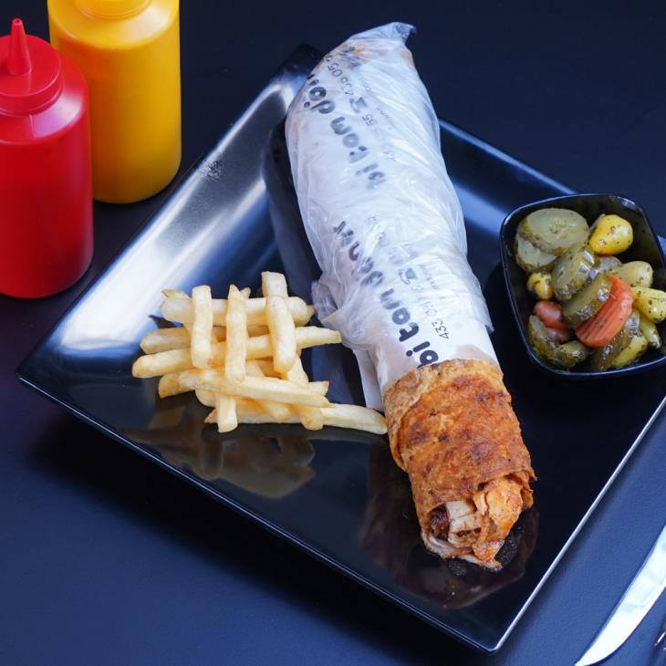 Antakya Usulü Bi Tam Tavuk Döner Dürüm